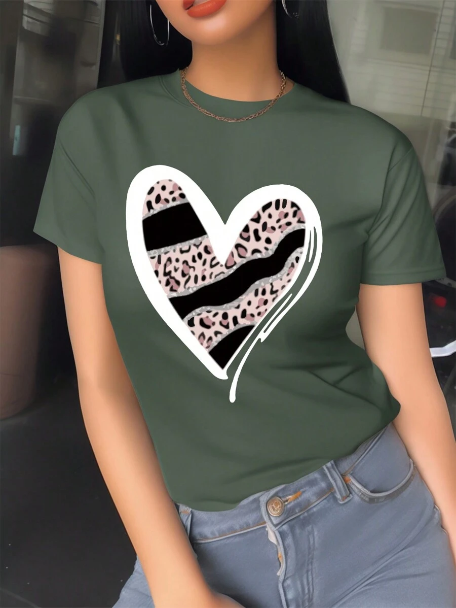 Chiquease Leopard Heart Print Round Neck Short Sleeve T-Shirt - Green - View 1