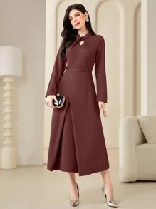 Modelyn Keyhole Neckline Long Sleeve Dress - Red - View 1