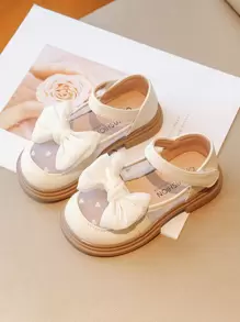 Kids' Flat Shoes Girls' Princess Shoes With Bowknot & Mesh & Soft Sole, Khaki Cut-Out Leather Shoes
