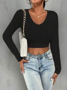 Chiquease Long Sleeve Cropped Pullover Sweater - Black - View 4