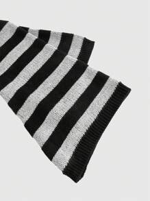 ROMWE Grunge Punk Women's Asymmetrical Collar Striped Sweater With Star Pattern - Multicolor - View 3