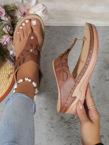 女款休閒鑲有水晶和花紋圖案的舒適防滑高跟涼鞋 - 巧克力棕 - 查看 4