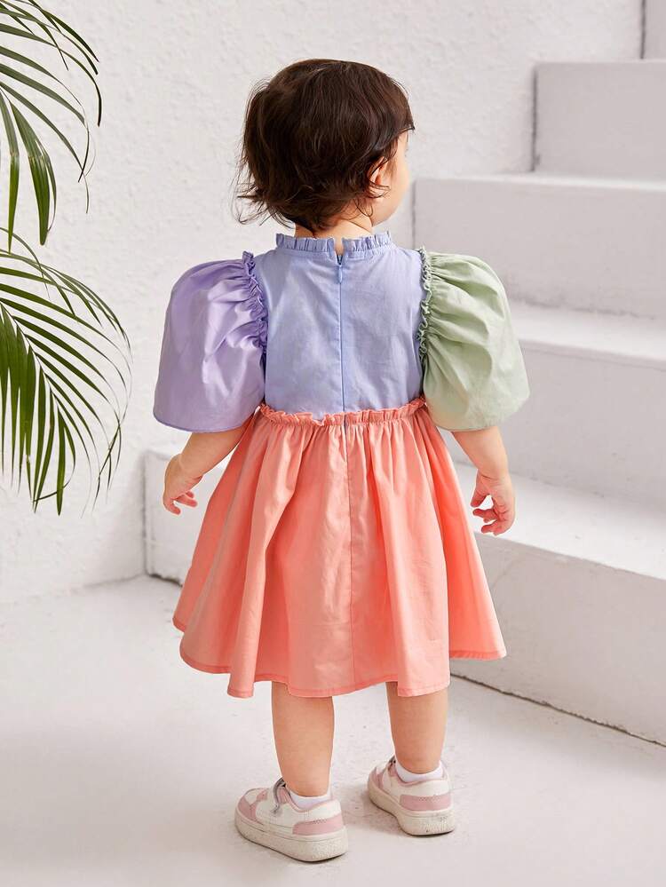 Baby Girl Color Block Casual Bubble Sleeve Dress With Letter Graphic And Frilled Hemline