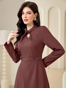 Modelyn Keyhole Neckline Long Sleeve Dress - Red - View 6