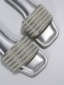 女式串珠带平底凉鞋，2023 年夏季新款韩国时尚沙滩拖鞋 - 銀色 - 查看 7