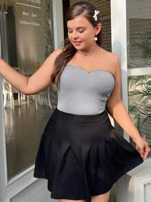 SHEIN MOD Plus Size Solid Color Tube Top With Floral Decor
