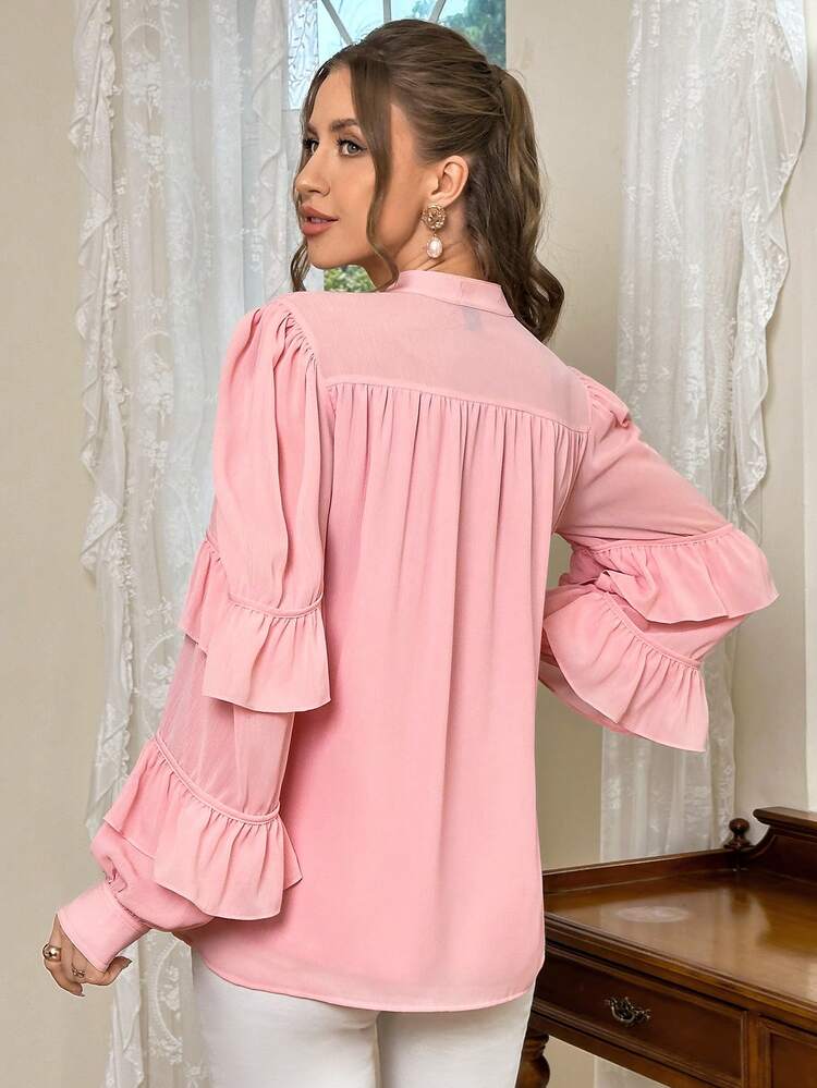 Women's Fashionable Solid Color Lace Sleeve & Ruffle Hem Shirt