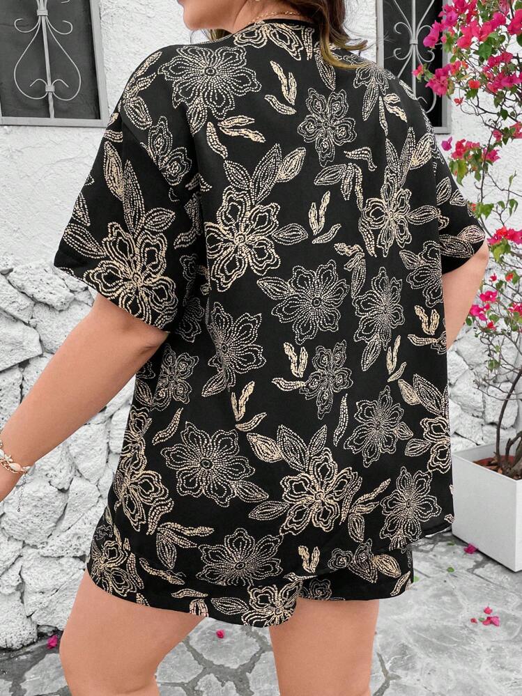 SHEIN Holidaya Plus Size Women's Floral Print Short Sleeve Button Down Top And Shorts Two Piece Set - Black - View 3
