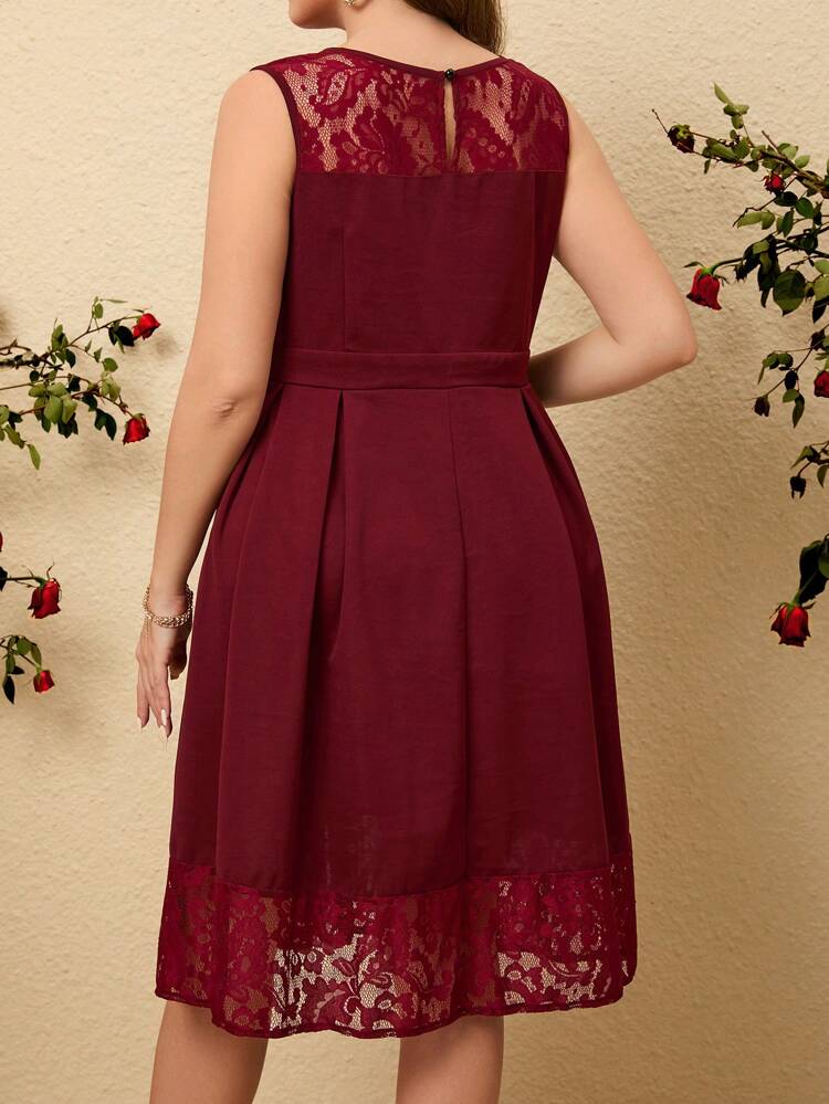 Plus Size Women'S Sleeveless Lace Patchwork Dress