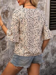 SHEIN LUNE Áo sơ mi nữ cổ chữ V Ruffle Edge & tay loe Ditsy in hoa thông thường dành cho kỳ nghỉ - Nhiều màu - Xem 2