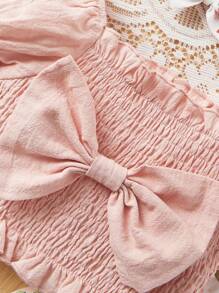 SHEIN Conjunto de top corto casual con moño, pantalones cortos con estampado de flores y diadema para niñas bebé - Rosa - Ver 5