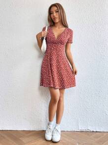 SHEIN EZwear Women Spring/Summer Elegant Wrap Heart Polka Dot Print V-Neck Short Sleeve Dress