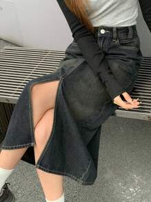 DAZY Washed High-Low Hem Loose-Fit Denim Skirt With Slanted Pockets