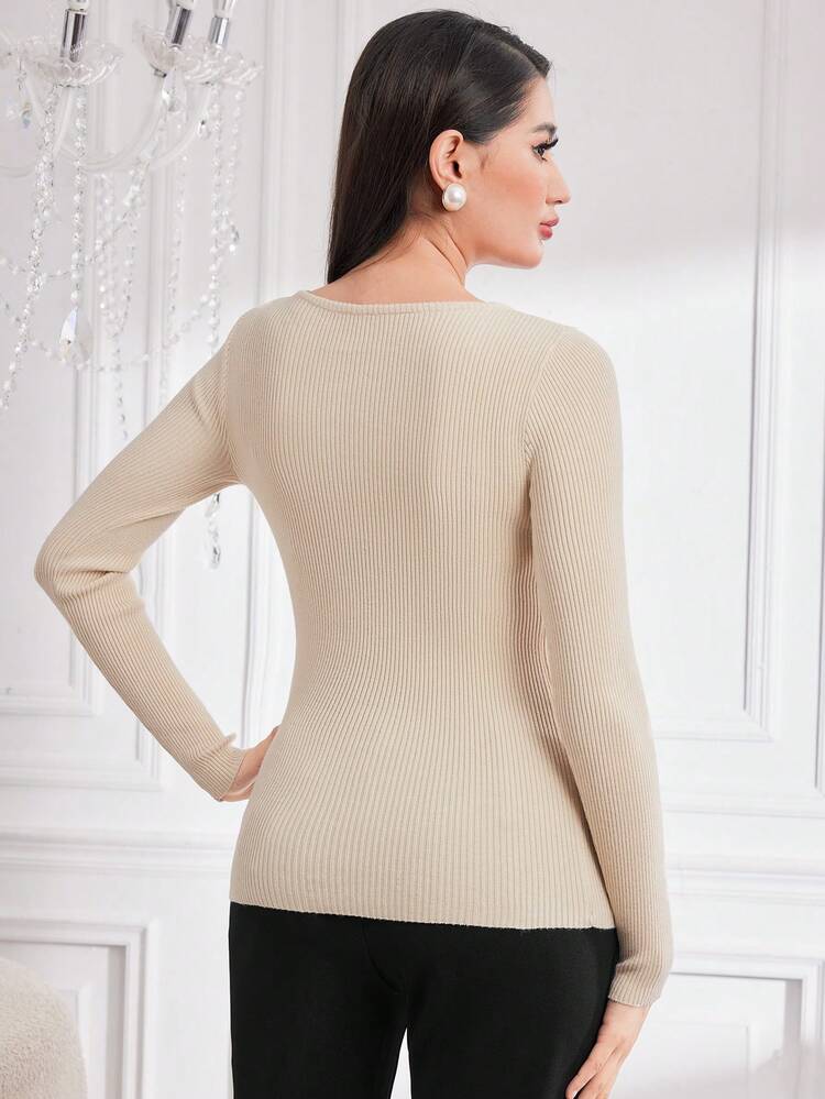 Women's Solid Color Knitted Sweater With Plush & Ribbed Trim Detail