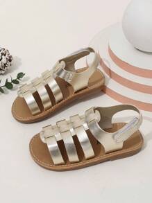 女童扁平鞋帶涼鞋,金色,適用於女孩