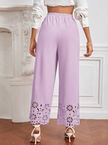 SHEIN Privé Pantalones Para Mujer Con Cintura Elástica De Ajuste Holgado, Con Estampado Floral Y Dobladillo Con Volantes. - Púrpura malva - Ver 2