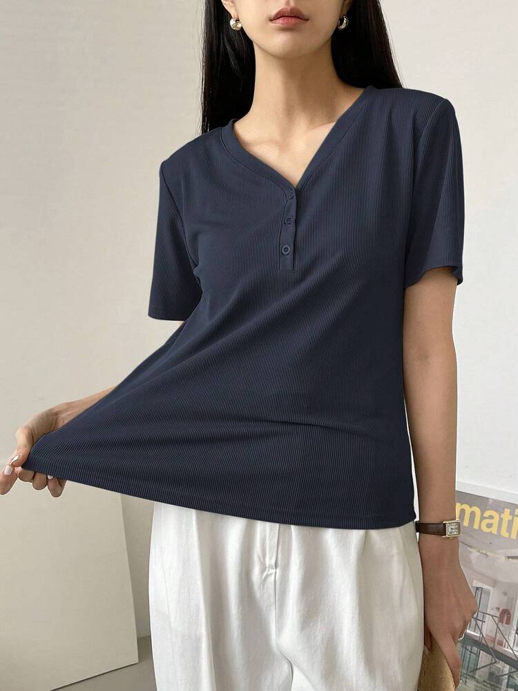 Solid Color Rib Knit V-Neck Short Sleeve T-Shirt Old Money Style Summer Business Casual Woman Work Clothes
