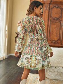 Aveloria Langarmkleid Mit Zufälligem Muster