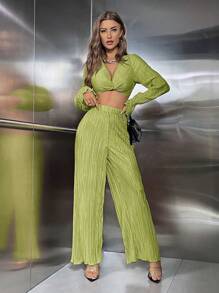 SHEIN Privé Women's Solid Color Twist Front Top And Solid Color Pants Two Piece Set - Green - View 5