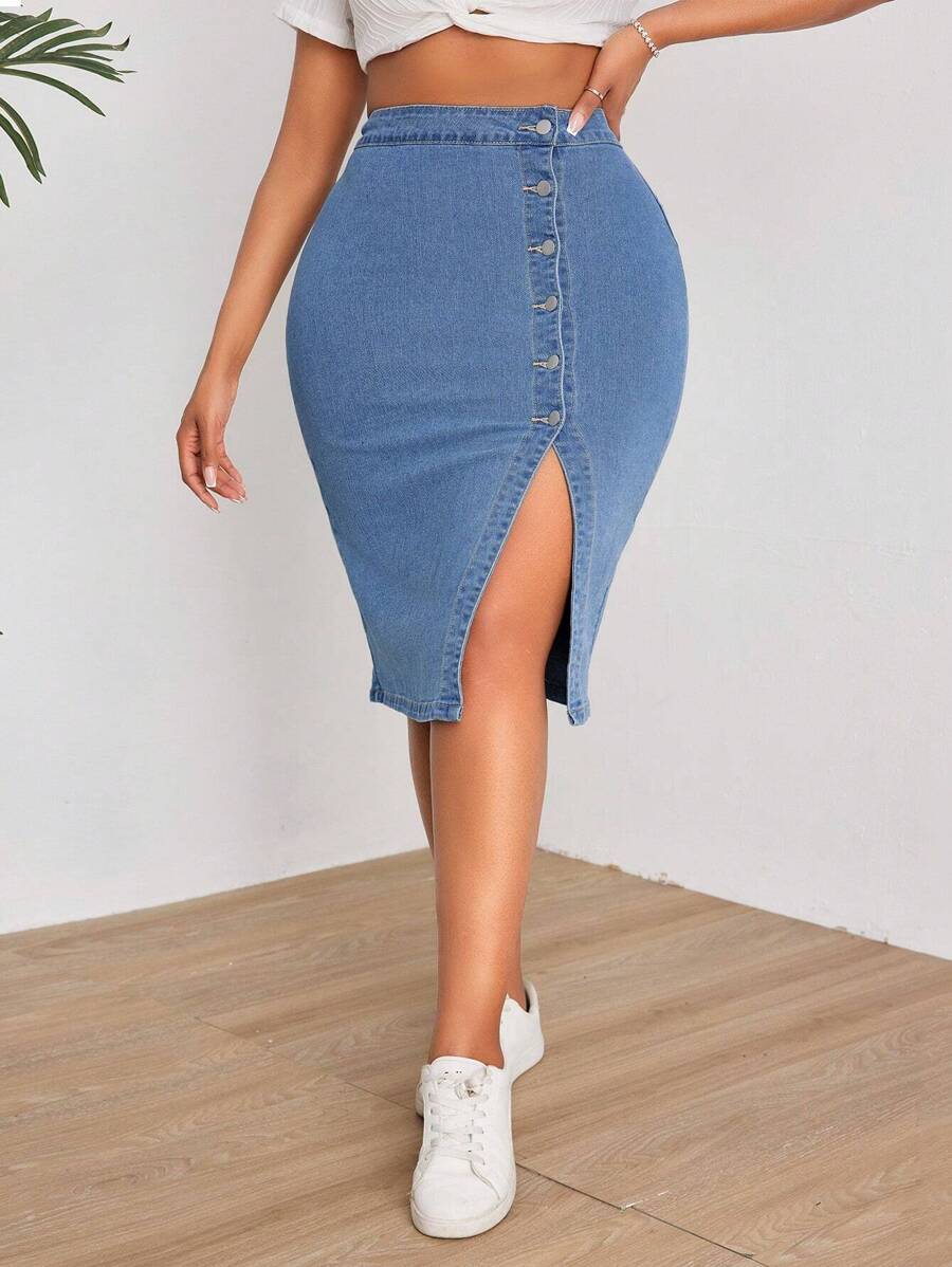 SHEIN SXY Plus Size High Waisted Denim Skirt With Upward Buttons - Light Wash - View 1