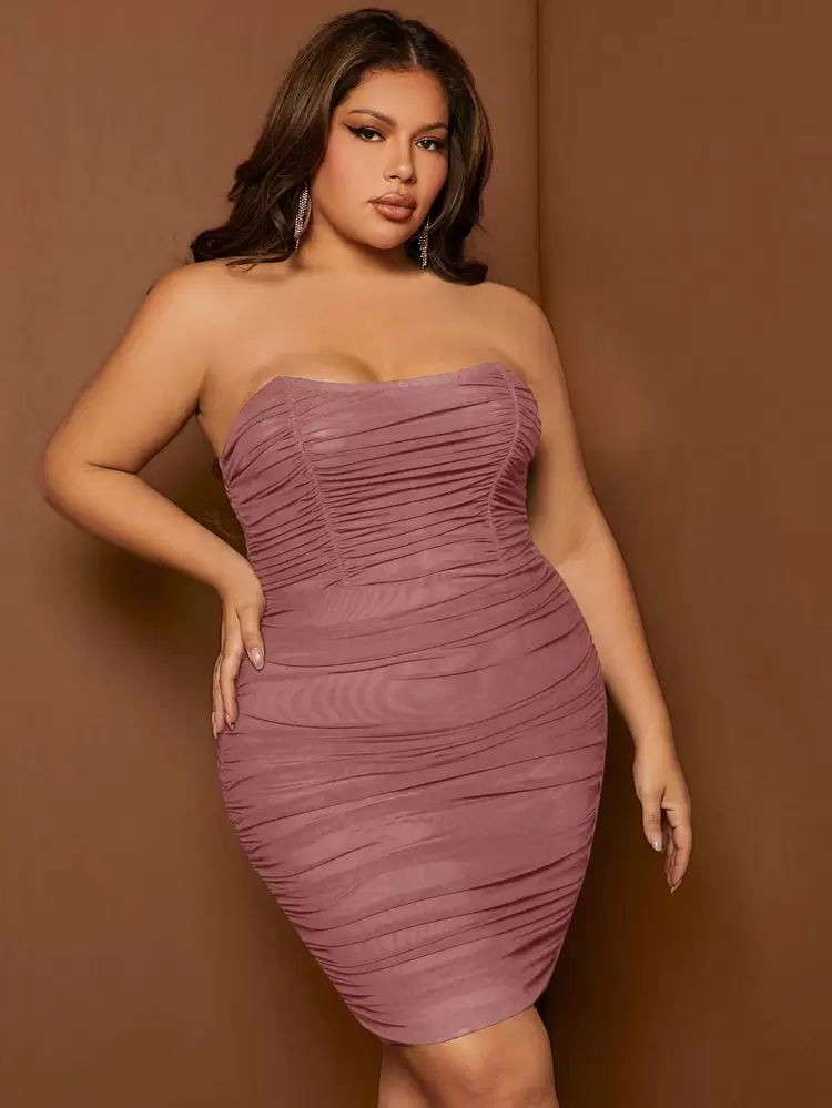 Plus Size Mesh Fabric Pleated Strapless Dress