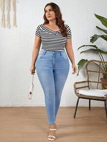 SHEIN LUNE 女式大尺碼淺色高彈緊身牛仔褲 - 淺色水洗藍 - 查看 5