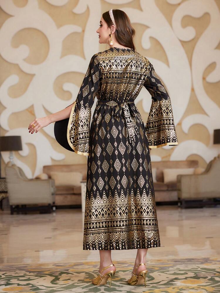 Floral Printed, Metallic Gold Tone Woven Band Spliced Bell Sleeve Caftan Dress, Elegant Luxury Evening Party Style, For Gargee'an/Foundation Day/Festival