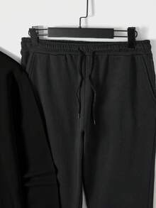 RueChic Men's Letter Printed Sweatshirt And Sweatpants Set - Black - View 6