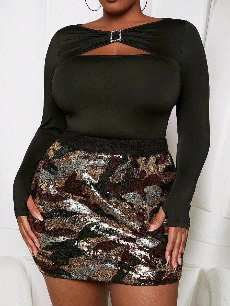 Slaydiva 大尺碼女款鏤空t恤,帶扣裝飾 - 黑色 - 查看 1