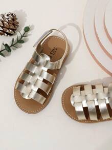 女童扁平鞋帶涼鞋,金色,適用於女孩