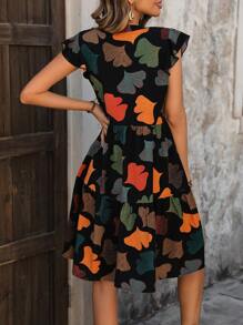 SHEIN LUNE 女式全印花缺角下擺連身裙