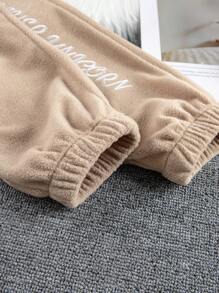 少女字母印花t恤,外套和褲子3入組