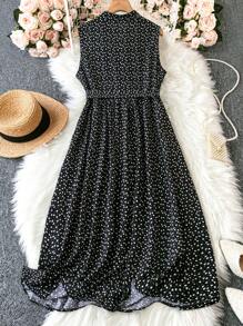 SHEIN Clasi 大尺碼花卉印花缺口領連身裙（配腰帶） - 黑與白 - 查看 2