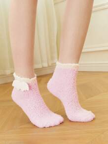 ROMWE Kawaii Women's Wing Decoration Ankle Socks - Multicolor - View 1