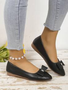New Arrival Comfortable Flat Shoes With Low Vamp And Round Toe, Soft Wind Style For Women - Black - View 1