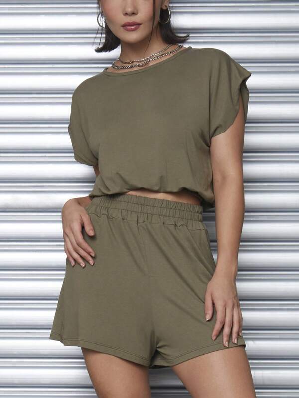 SHEIN CONJUNTO SHORTS E TOP CROPPED COM MANGA CURTA ELASTICO NO CÓS VERDE FEMININO
