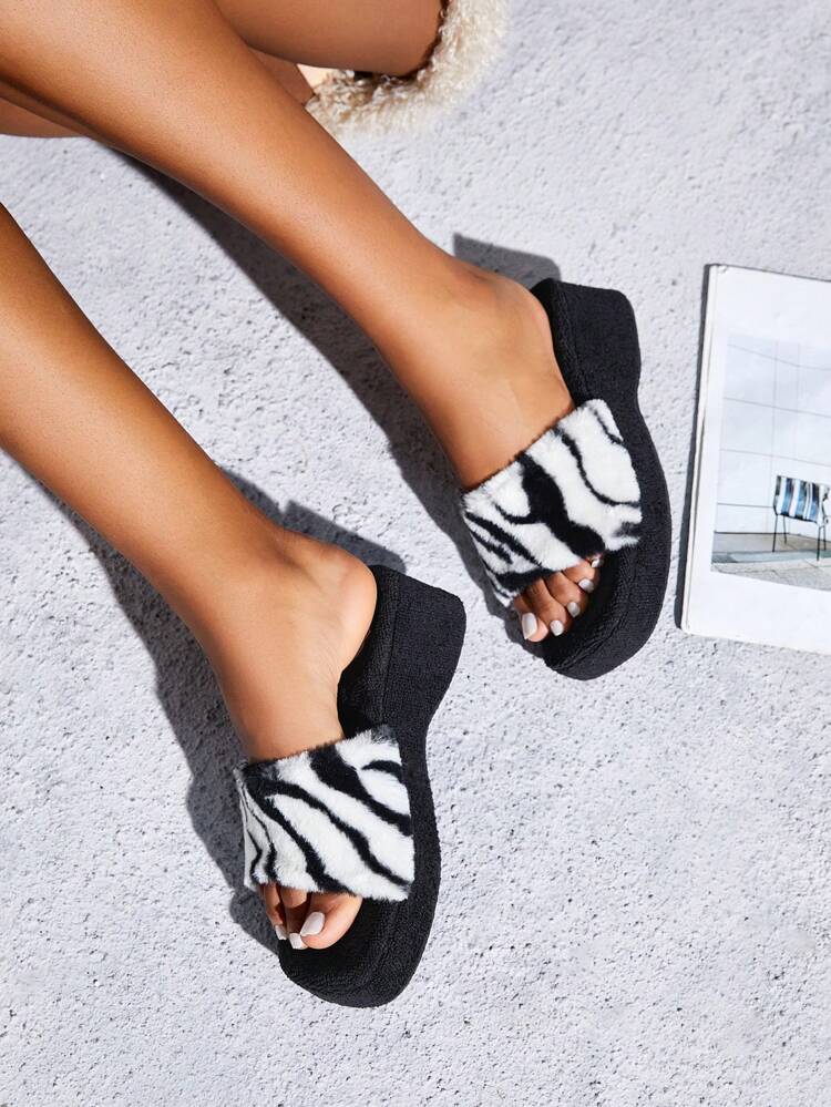 Women's Winter Home Slipper, ,Open Toe, Platform Sole And Anti-slip Design For Casual Outings/strolls