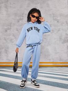 青少女街頭風格針織鬆身連帽衫和運動長褲套裝,印有字母圖案 - 淺藍色 - 查看 6