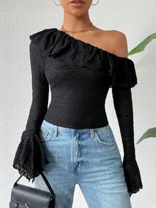 SHEIN Privé 女款不對稱領長袖t恤,邊緣飾有荷葉邊 - 黑色 - 查看 5