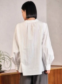 FRIFUL 女款純色長袖襯衫 - 白色 - 查看 2