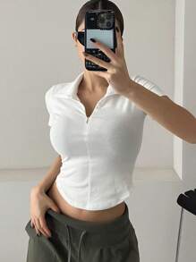 DAZY 女款短袖領短版 T 卹