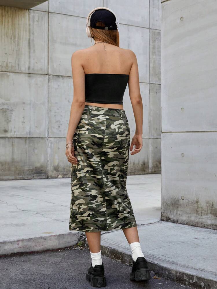Gorpcore Women's Contrast Color Letter Pattern Tube Top & Camouflage Print Split Cargo Midi Skirt Set