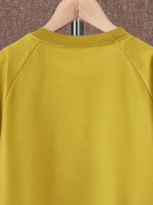 SHEIN Tween 男孩字母印花拼布插肩短袖 T 恤和短褲套裝 - 黃色 - 查看 8