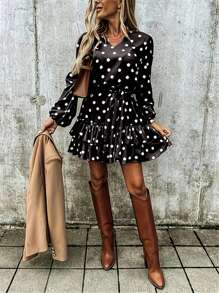 Damesjurk met lantaarnmouwen, stippenstrik, taille en ruches aan de zoom - Zwart - Bekijken 1