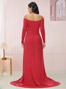 Maternity Off-Shoulder Floor-Length Photography Dress - Burgundy - View 2