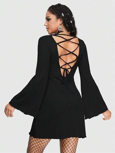 Goth Robe Dos Nu À Col En V Et Manches Évasées Pour Femmes