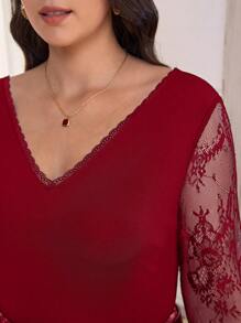 SHEIN Frenchy 大尺碼女裝長袖蕾絲拼接連身衣