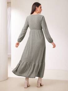 Mulvari Solid Color Ribbed Knitted Dress - Grey - View 2