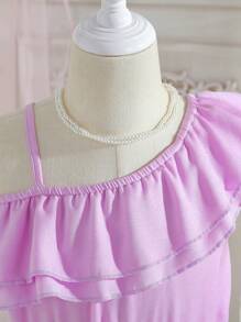 SHEIN Conjunto De Dos Piezas Con Falda Texturizada Y Top De Color Liso Para Niñas Pequeñas Para Primavera Y Verano