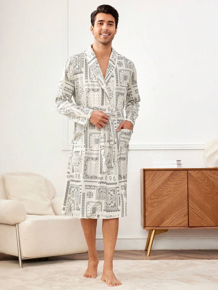 Men's Paisley Print Robe With Two Pockets And Waist Belt